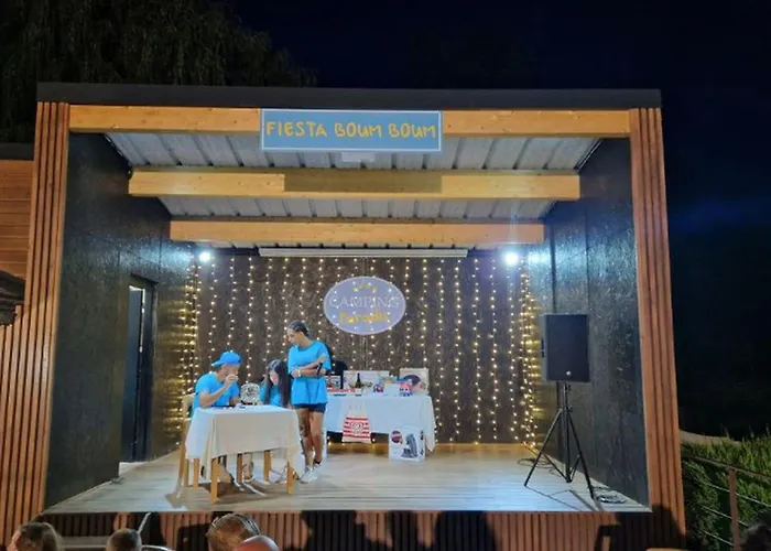 Campingplads Mobil Avec Terrasse Pour 5 Personnes - Api-1-52-1299